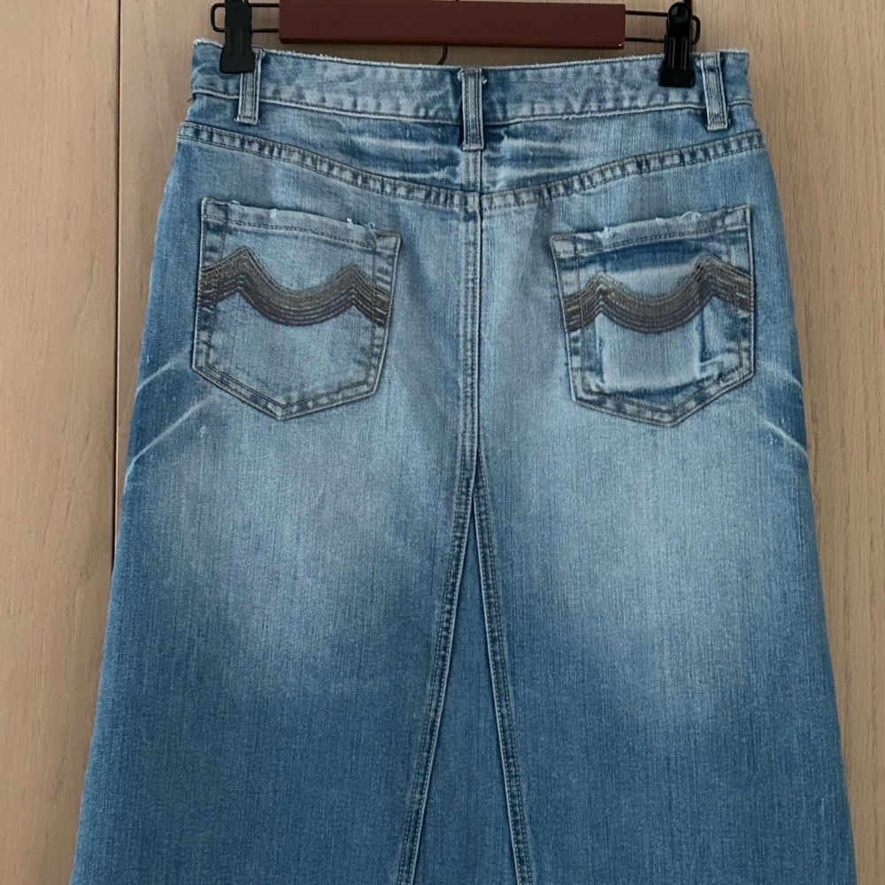 Mossimo Supply Co Y2K Denim Maxi Skirt Classic 90's Factory Fading Women's 3 - Picture 5 of 11
